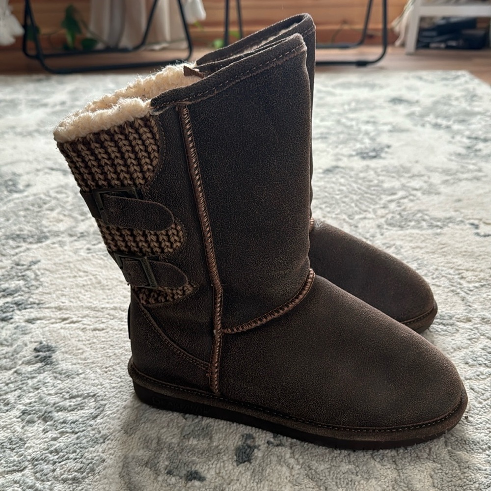 Size 7 BearPaw Boots (Brown)